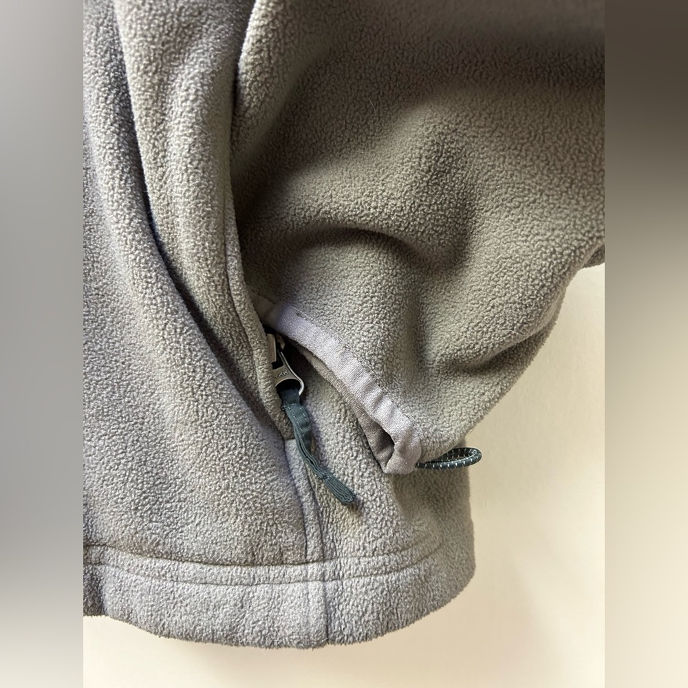 L.L Bean Fleece Zip Up Sweater Medium - Picture 2 of 5